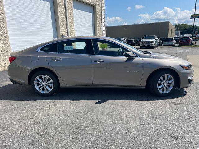 new 2025 Chevrolet Malibu car, priced at $28,078