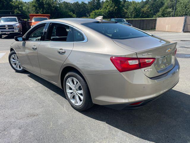 new 2025 Chevrolet Malibu car, priced at $28,078