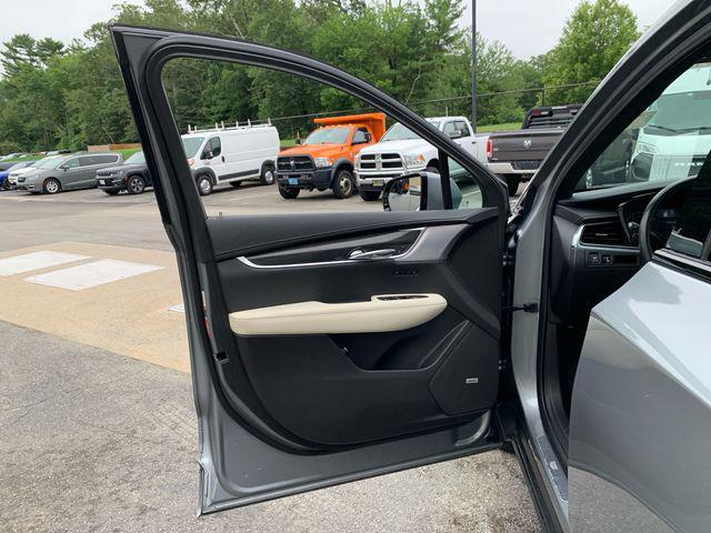 used 2023 Cadillac XT6 car, priced at $43,977