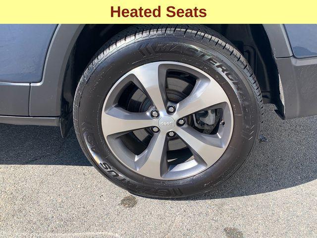 used 2021 Jeep Cherokee car, priced at $21,977