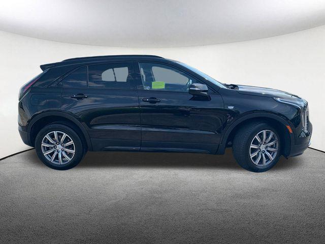 used 2022 Cadillac XT4 car, priced at $26,647
