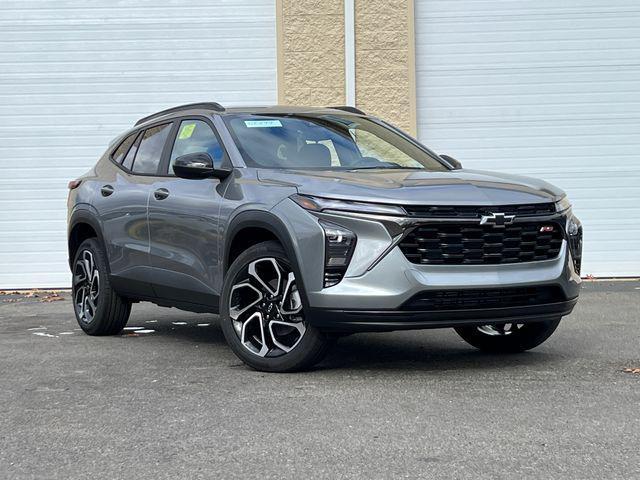 new 2025 Chevrolet Trax car, priced at $26,385