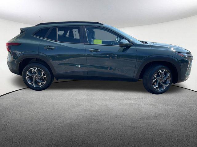 used 2025 Chevrolet Trax car, priced at $24,477