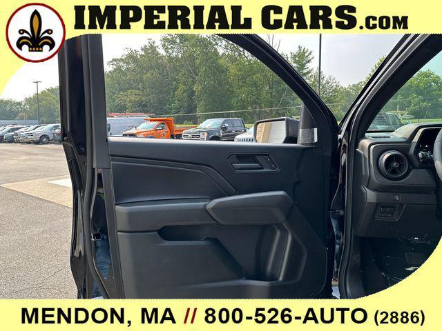 new 2025 Chevrolet Colorado car, priced at $43,533