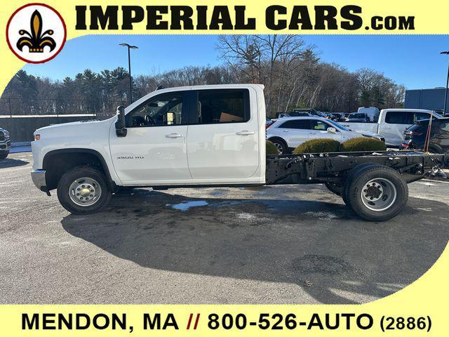 new 2025 Chevrolet Silverado 3500 car, priced at $56,095