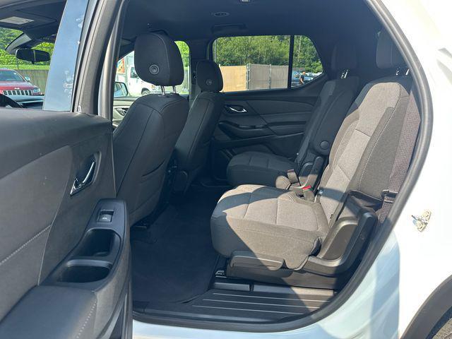 used 2023 Chevrolet Traverse car, priced at $35,977