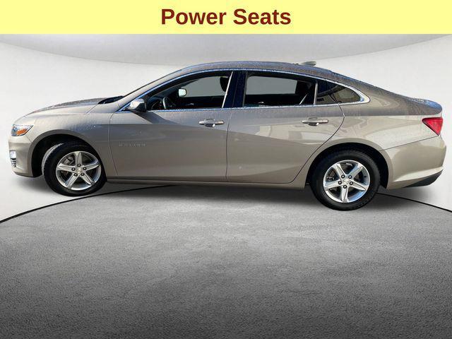 used 2023 Chevrolet Malibu car, priced at $18,747