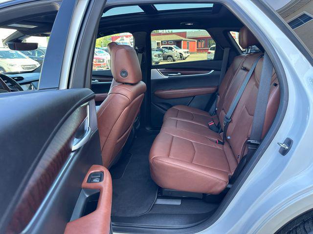 used 2023 Cadillac XT5 car, priced at $43,477