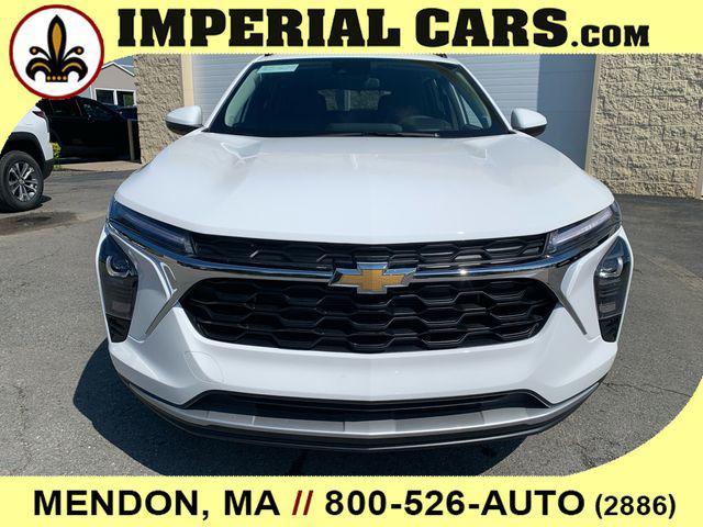 new 2025 Chevrolet Trax car, priced at $25,271