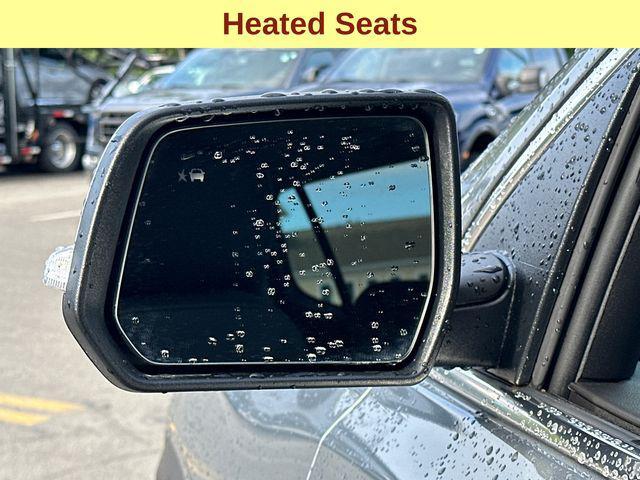 used 2023 GMC Acadia car, priced at $30,347