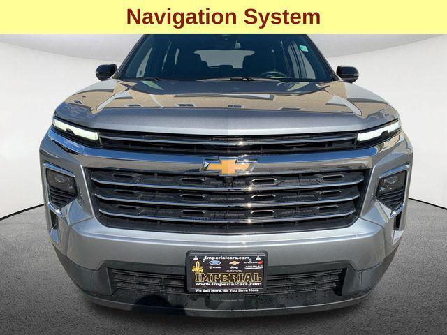 used 2025 Chevrolet Traverse car, priced at $37,977
