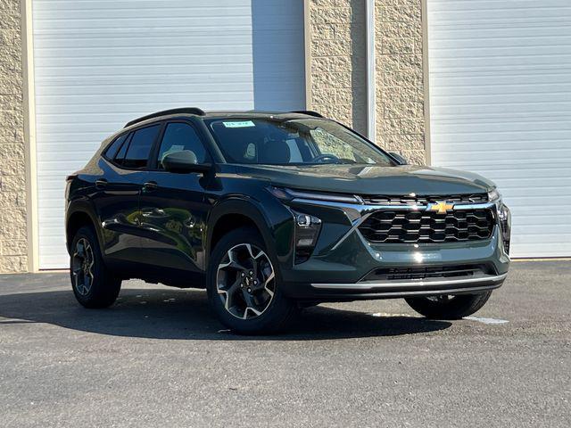 new 2025 Chevrolet Trax car, priced at $25,593