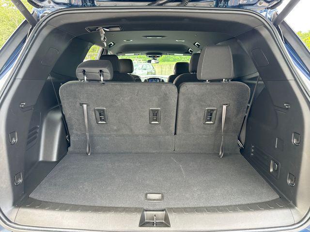 used 2022 Chevrolet Traverse car, priced at $30,977