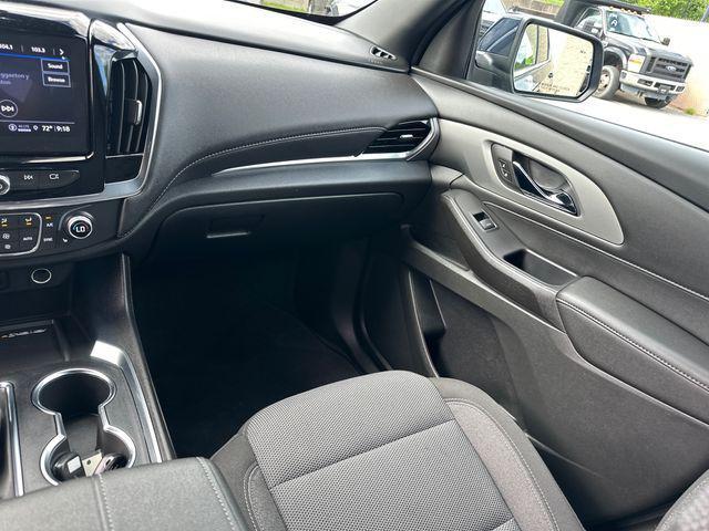 used 2022 Chevrolet Traverse car, priced at $30,977