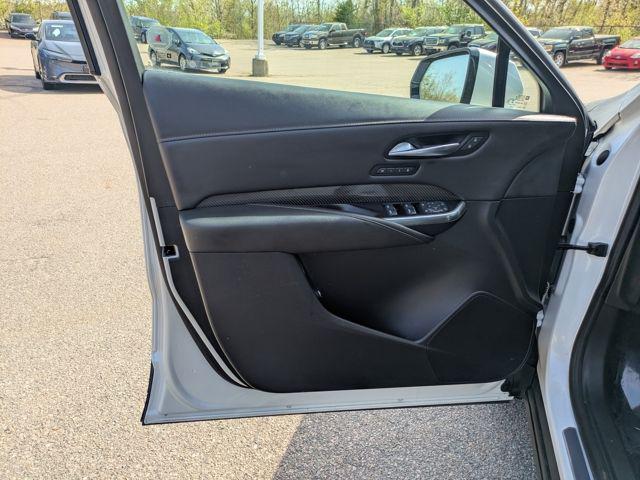 used 2023 Cadillac XT4 car, priced at $32,644