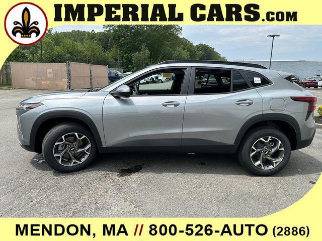 new 2025 Chevrolet Trax car, priced at $23,978