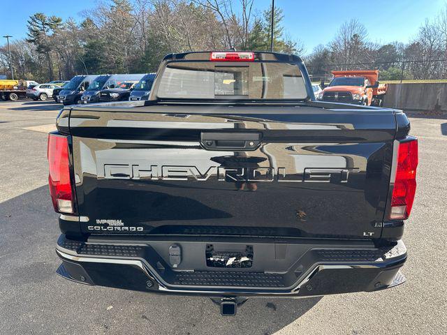 new 2024 Chevrolet Colorado car, priced at $40,036