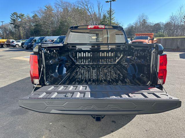 new 2024 Chevrolet Colorado car, priced at $40,036