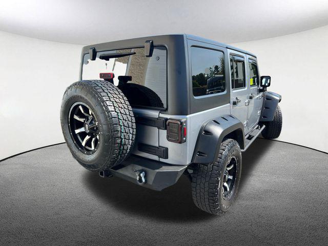 used 2015 Jeep Wrangler Unlimited car, priced at $20,977