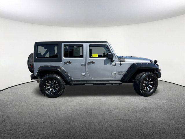 used 2015 Jeep Wrangler Unlimited car, priced at $20,977