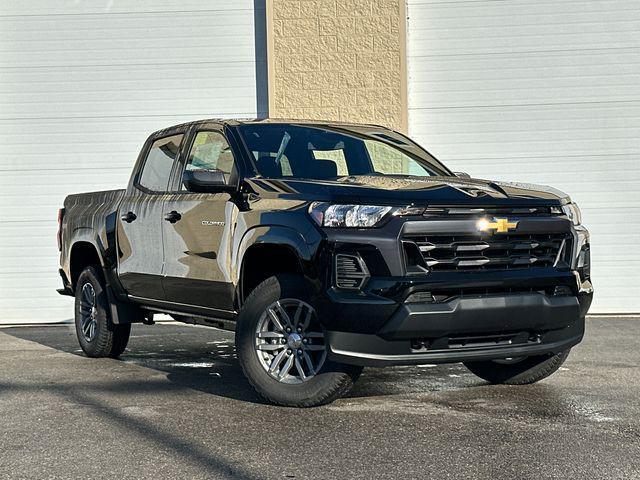 new 2024 Chevrolet Colorado car, priced at $38,385