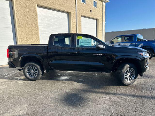 new 2024 Chevrolet Colorado car, priced at $38,385