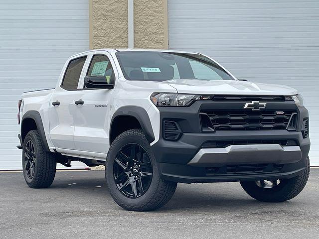 new 2024 Chevrolet Colorado car, priced at $40,863