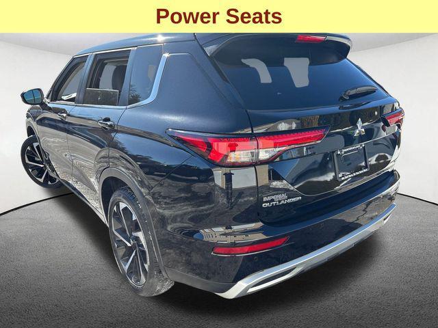 used 2022 Mitsubishi Outlander car, priced at $27,647