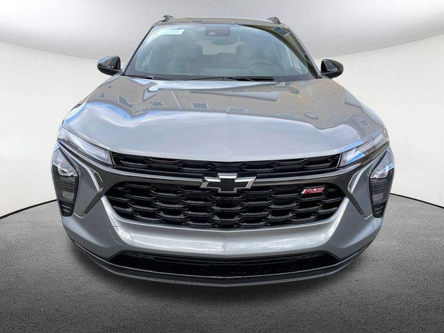 new 2025 Chevrolet Trax car, priced at $25,746