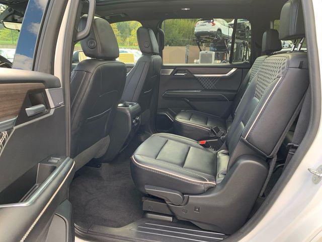 used 2024 GMC Acadia car, priced at $52,647