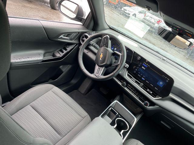 used 2025 Chevrolet Equinox car, priced at $30,977