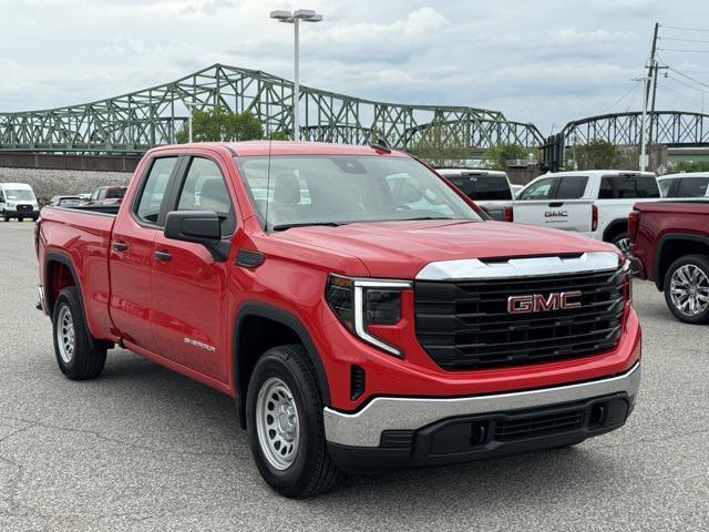 new 2024 GMC Sierra 1500 car, priced at $46,655