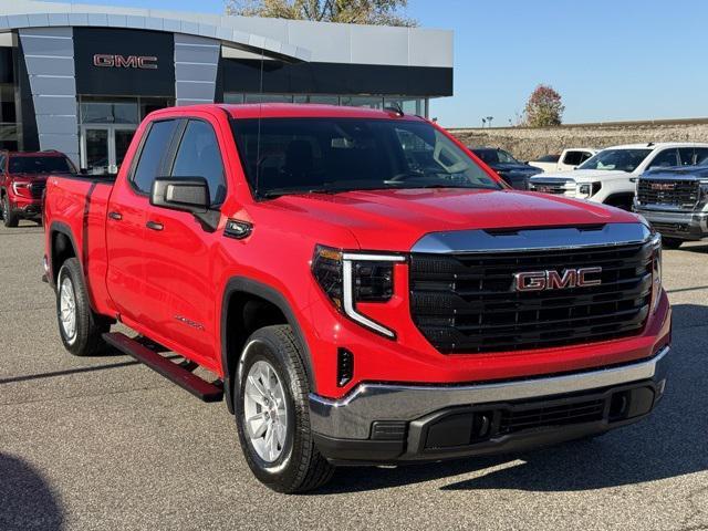 new 2025 GMC Sierra 1500 car, priced at $49,525