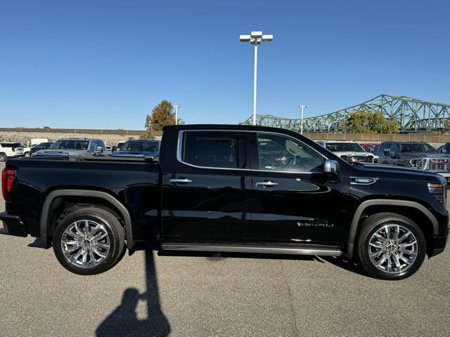 new 2025 GMC Sierra 1500 car, priced at $77,704