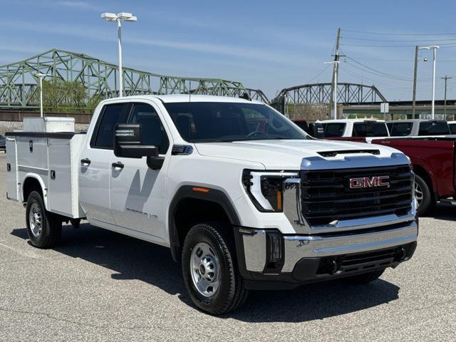 new 2024 GMC Sierra 2500 car, priced at $53,573