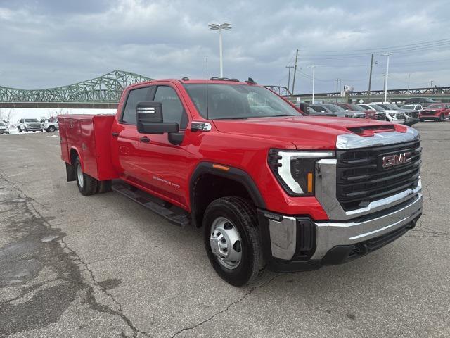 new 2025 GMC Sierra 3500 car, priced at $58,193