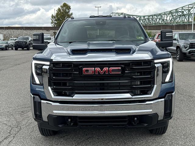 new 2025 GMC Sierra 2500 car, priced at $58,010