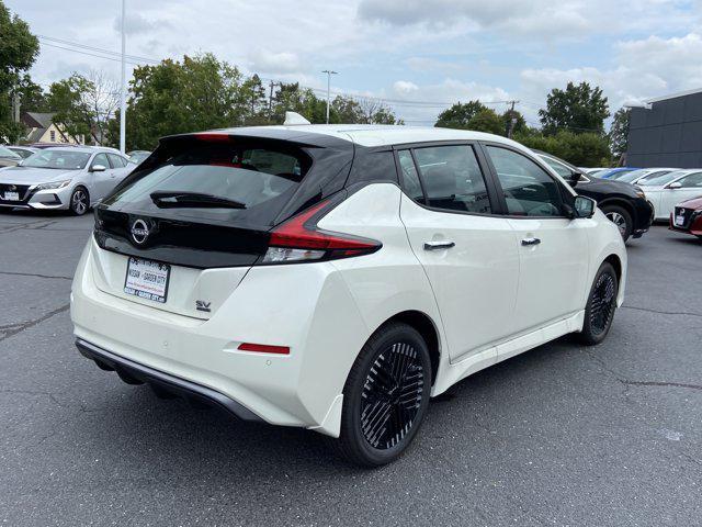 new 2023 Nissan Leaf car