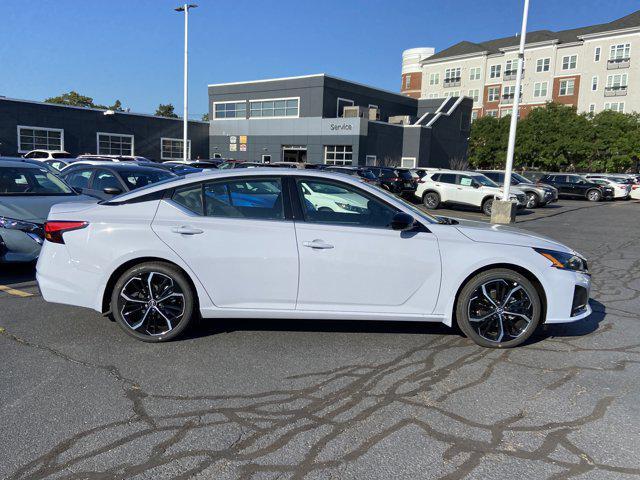 new 2025 Nissan Altima car