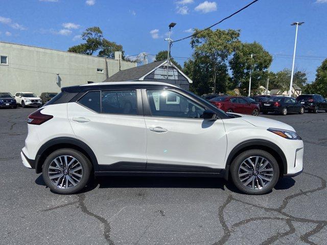 new 2024 Nissan Kicks car