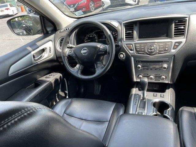 used 2020 Nissan Pathfinder car