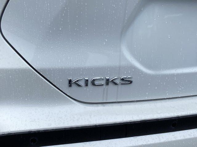 new 2024 Nissan Kicks car