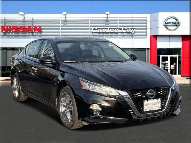 used 2022 Nissan Altima car, priced at $23,450