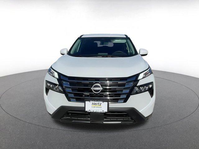 used 2024 Nissan Rogue car, priced at $22,376