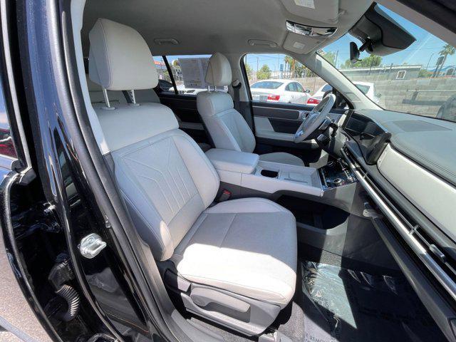 used 2024 Hyundai Santa Fe car, priced at $29,912