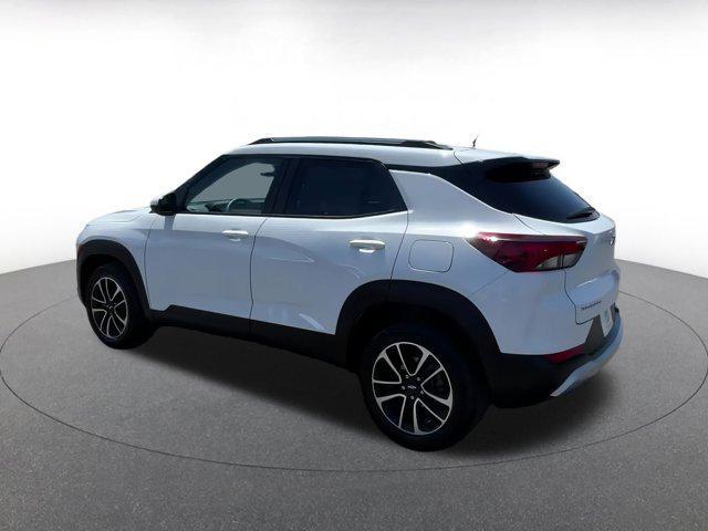 used 2024 Chevrolet TrailBlazer car, priced at $21,470