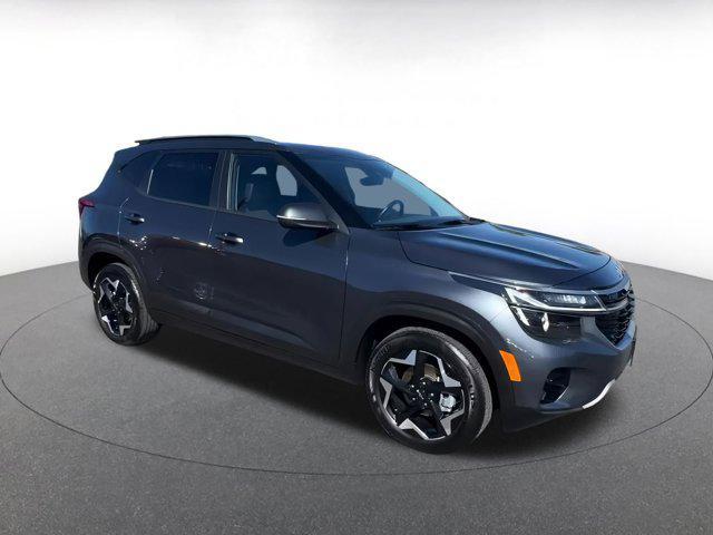 used 2025 Kia Seltos car, priced at $21,411