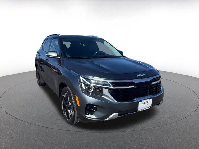 used 2025 Kia Seltos car, priced at $21,411
