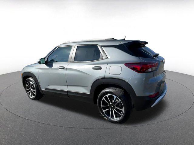 used 2024 Chevrolet TrailBlazer car, priced at $21,971