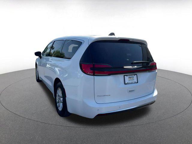 used 2024 Chrysler Pacifica car, priced at $32,127